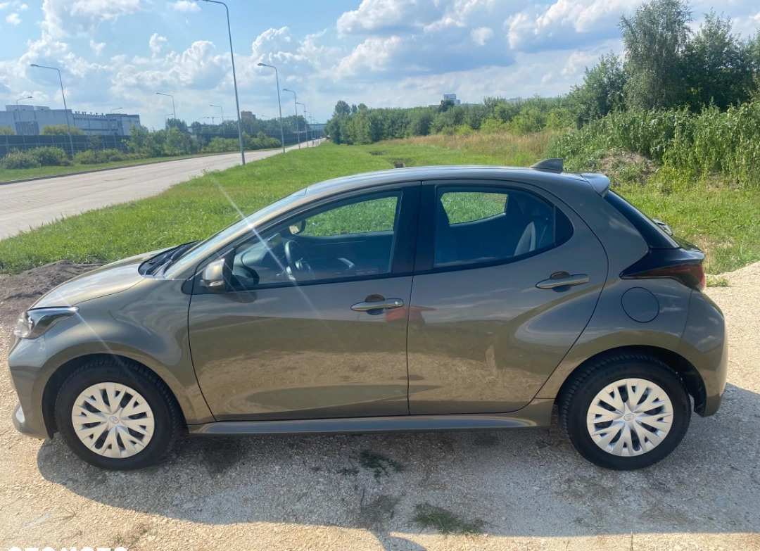 Toyota Yaris cena 70110 przebieg: 18500, rok produkcji 2021 z Kielce małe 407